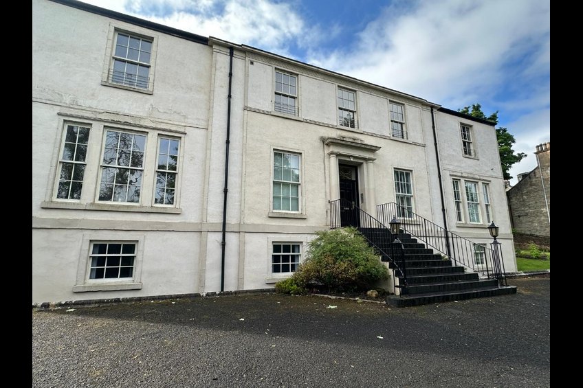 26 Oakshaw Street East