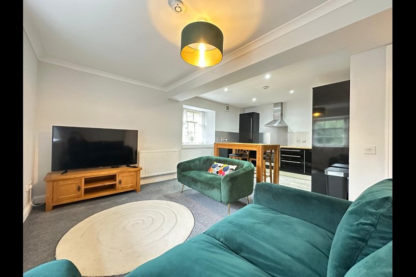 26 Oakshaw Street East