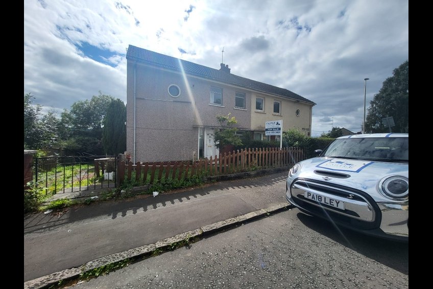 4 St Ninians Road
