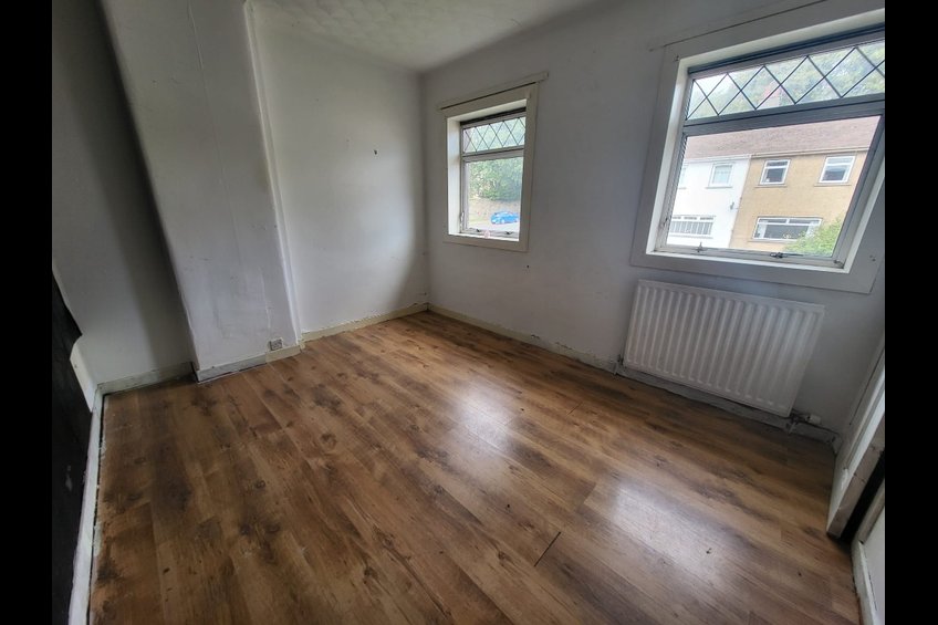 4 St Ninians Road