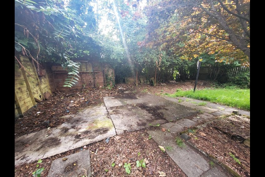 4 St Ninians Road